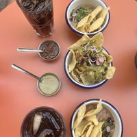 Frijoles et guacamole  at María & Juana Tacos in Montpellier