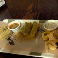  at don Fred in Newtown