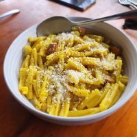  at don Fred in Newtown