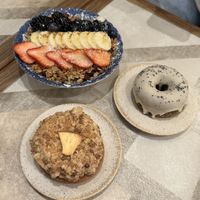 Açaí bowl, milk tea donut, & apple cinnamon donut (4⭐️)   at Asakara Good Store in Osaka