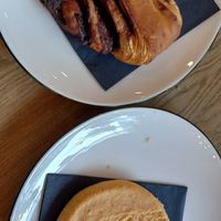 schokofranzbrötchen 2,70€ & orange-zing-cookie 2,90€ at Mayersche Café in Dusseldorf