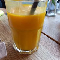 maracuja smoothie at Mayersche Café in Dusseldorf