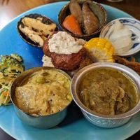 Vegan curry set at VEGAN CAFE Kiu 喜雨 in Kobe