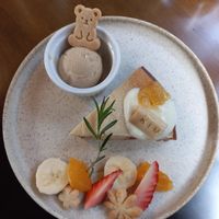 Homemade cheesecake at VEGAN CAFE Kiu 喜雨 in Kobe