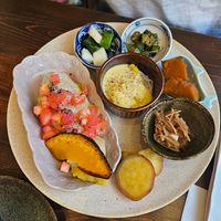 Adult meal (also had a rice bowl not pictured) at VEGAN CAFE Kiu 喜雨 in Kobe