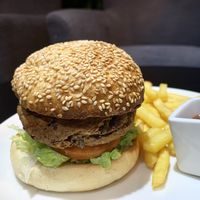 Vegan BBQ Burger at Zest in Dubai