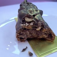 Inside snickers eclair  at Cream Dream in London