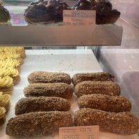 Eklerka Caramel chocolate peanut  at Cream Dream - Covent Garden in London