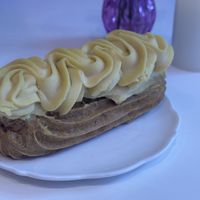 Mango and Passionfruit Eclair  at Cream Dream in London
