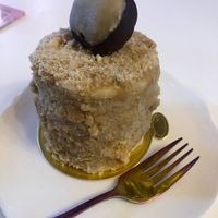 Innanan: meringue and chestnut at Cream Dream in London