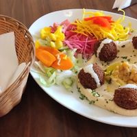 Hummus Falafel Menü at Palestinian Restaurant - Spalena in Prague