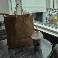  at YVR - Joe & The Juice - Domestic Terminal in Richmond