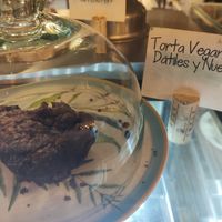 vegan cake at Bizcotela in Bogota