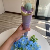 hydrangea-themed crepe (limited edition for spring/summer hydrangea season) at Ice Biyori あいす日和 in Kamakura