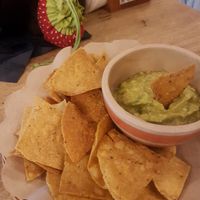 Guac and chips at La Cocina Mexicana in Abang