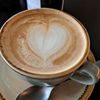 Milchkaffee mit Oatly at deer in Heidelberg