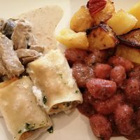 Gnocchi, cannelloni e straccetti di soia at Ops Cucina Mediterranea in Rome