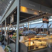Food stand at Verde Vida - Rua Formosa in Porto