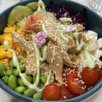 Tres bon poke vegan  at Veg'Anne By Anne Dorcay in Paris