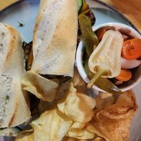 Baguette de falafel y verduras asadas at Sarumino in Mexico City