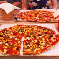 vegan flammkuchen at Café Wetterstein in Berlin