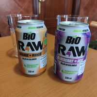 Bebidas de Gijón (como acuarius pero de distintos sabores) at Puzzle Bar in Gijon