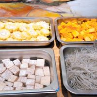 Hotpot line at Tue Minh Restaurant in Hanoi