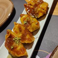 Gyozas verduras (salsa muy buena) at Pirenasian Bar by Mai & Caro in Lleida