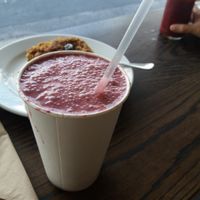 Bubbly berry smoothie at UMU in Bondi Beach