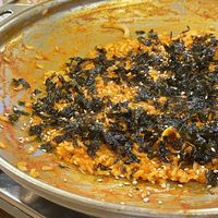 Must order fried rice after the tteokbokki. 기본볶음밥(basic fried rice) is vegan  at Hotpot Tteokbokki Deokmiga Ewha Womans University - 전골떡볶이 덕미가 이대본점 in Seoul