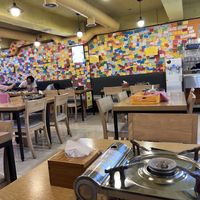 Cute atmosphere   at Hotpot Tteokbokki Deokmiga Ewha Womans University - 전골떡볶이 덕미가 이대본점 in Seoul