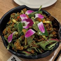 Salade tikka masala at Tula in Montreal