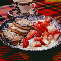 Tofu syrnyky at Stricha in Tbilisi