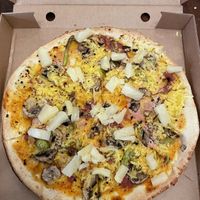 Large vegan oizza with pineapple added  at Pizza Tornado - Misburg in Hannover