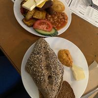 Teller vom Frühstücksbuffet  at Cafe Miller in Hamburg