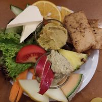 Vegan & robust at Cafe Miller in Hamburg