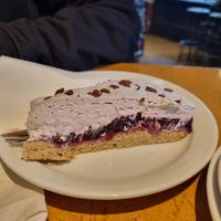 glutenfreier Heidelbeerkuchen at Cafe Miller in Hamburg
