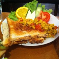 scrambled tofu at Cafe Miller in Hamburg