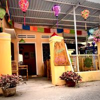 The open space so friendly  at Nhà hàng chay Veggie Saigon - Vietnam Vegan Heritage in Hoi An