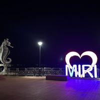 Right at the water front   at Eatwell Seafood 素善缘 in Miri