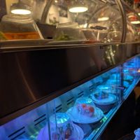 Oben warme Teller, unten kalte at Bo's Viet Deli in Munich