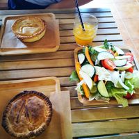Cheakpie pies e lentil pies + green salad at Gato Legal Coffee Roastery in Ponta Do Pargo