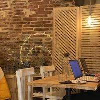 Juste l’endroit  at Allegory Coffee Bar in Toulouse