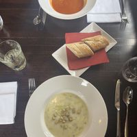 Tomatensoep en mosterdsoep  at ’t Koaikershuus in Ameland