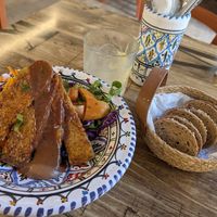 Tempeh, salad, and fancy cocoa sauce (+ yummy bread) at Ecologica Bistrot in Palermo
