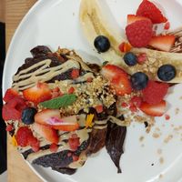 Vegan pancake with chocolate : good but a bit heavy at Lilo Brunch in Madrid