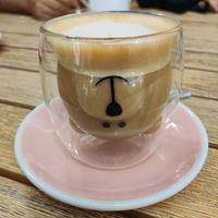 Cute bear coffee at Lilo Brunch in Madrid