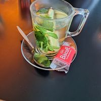 Lotus erbij dus vegan!😄ik kon helaas geen extra heet water krijgen at LantarenVenster in Rotterdam