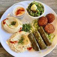 Falafel plate✨delicious  #Veganuary at Omaya's Lebanese Cuisine in Santa Clarita