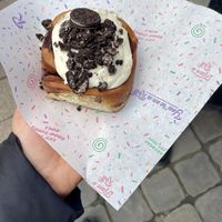 Cinnnamon roll oreo   at Have A Roll in Ghent